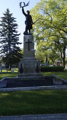 Memorial to fallen World War 1 soldiers